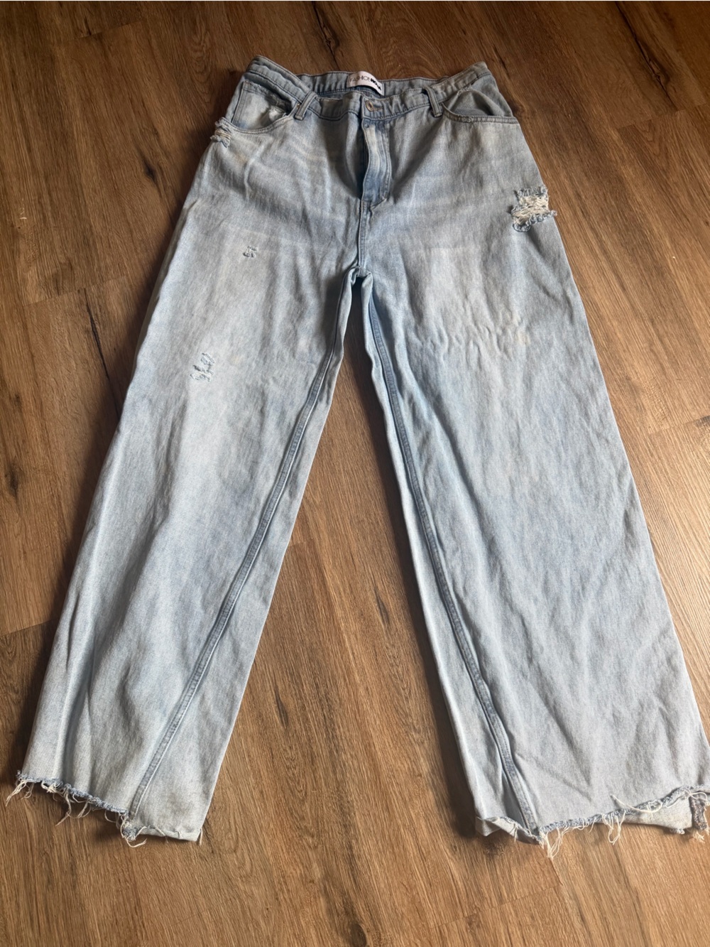 Fashion Nova Light Wash Straight Leg Jeans
